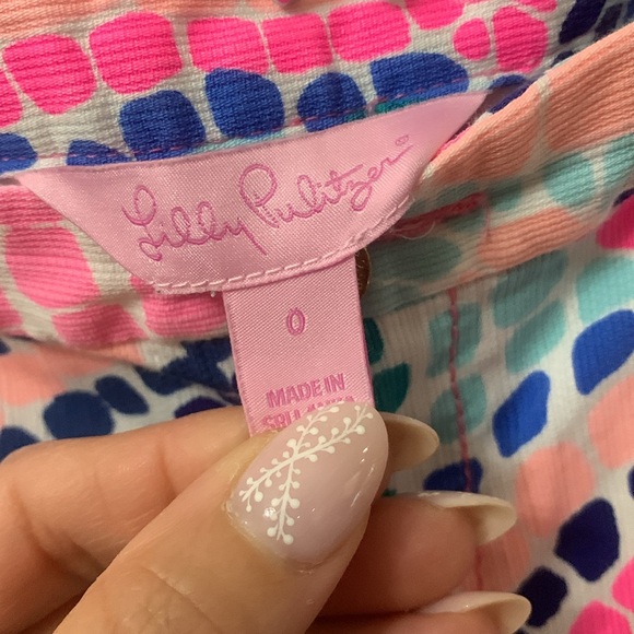 Lilly Pulitzer shorts size 0, GUC - Picture 4 of 5